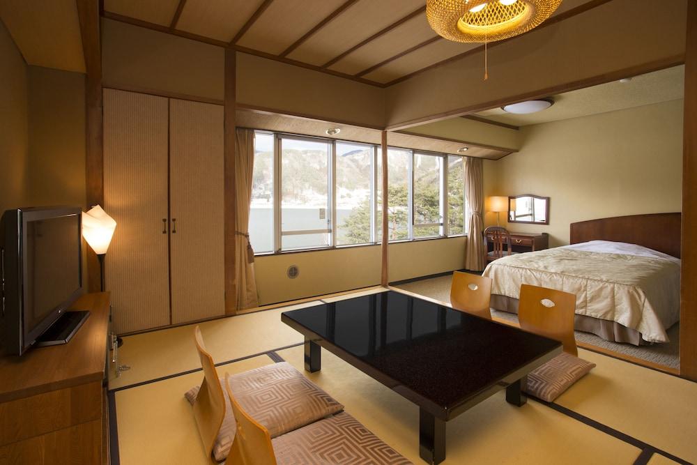 Fuji Lake Hotel Фудзі-Каваґутіко Екстер'єр фото